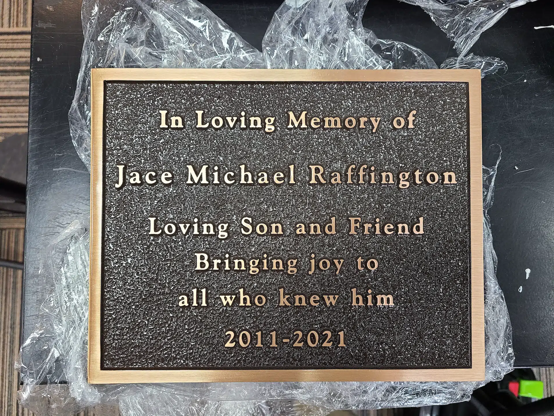Bronze Memorial Plaque hand-carved by Plaque Finder in NJ — image 7